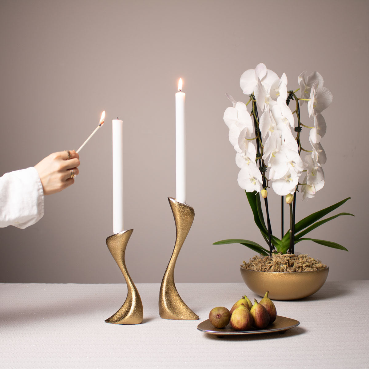 Set of 2 Gold Dual Swan Candle Holders