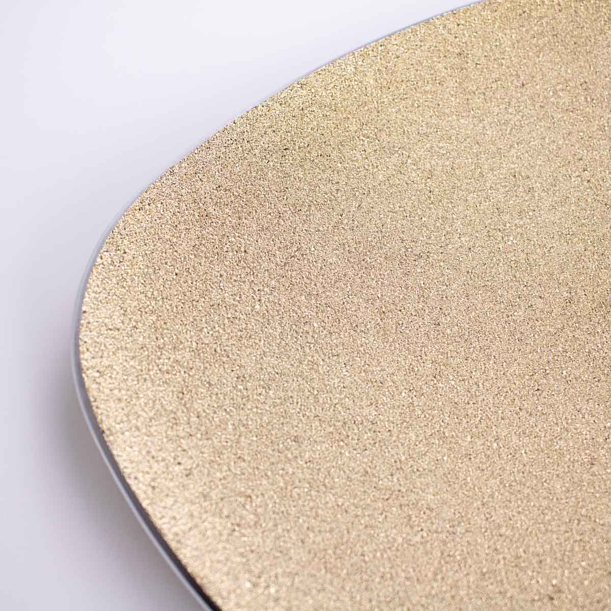 Decorative Pedestal Gold Plate - Close Look