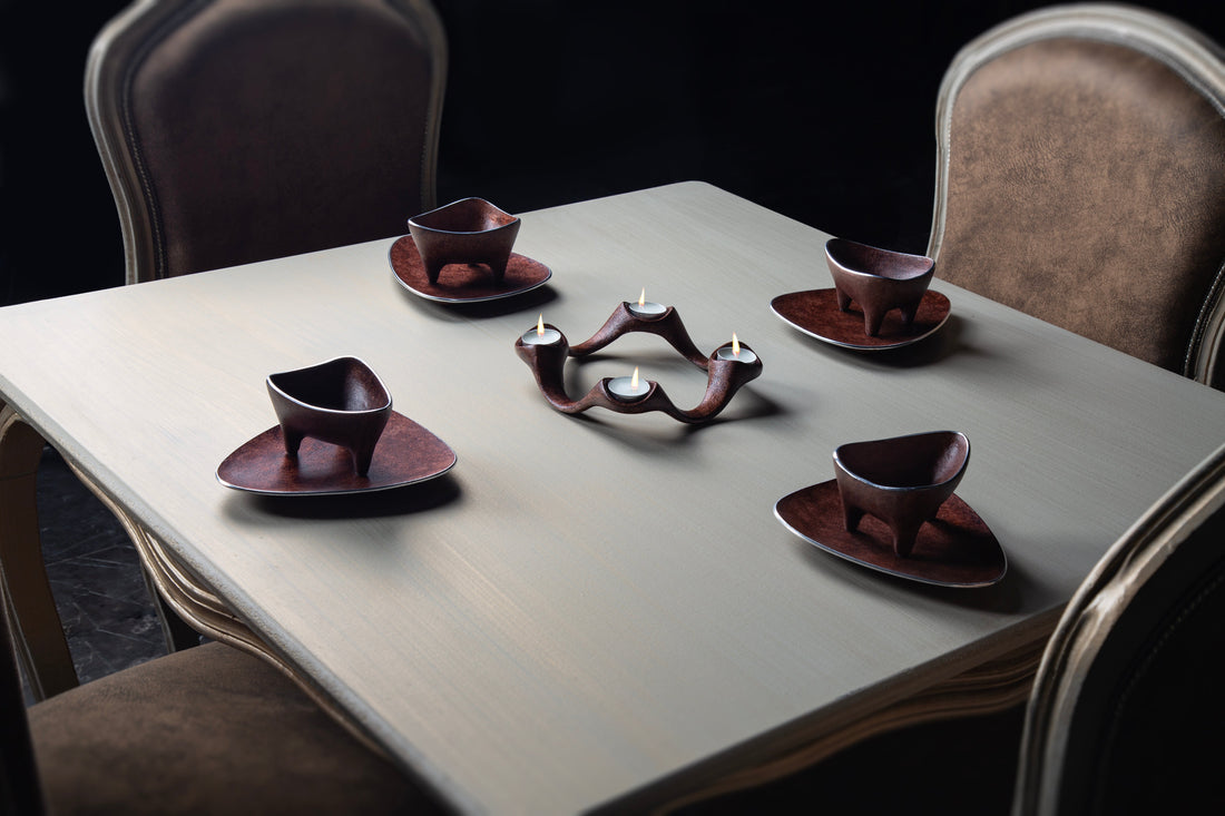 How to Decorate Your Home with Tripod Bowls, Trays and Dishes