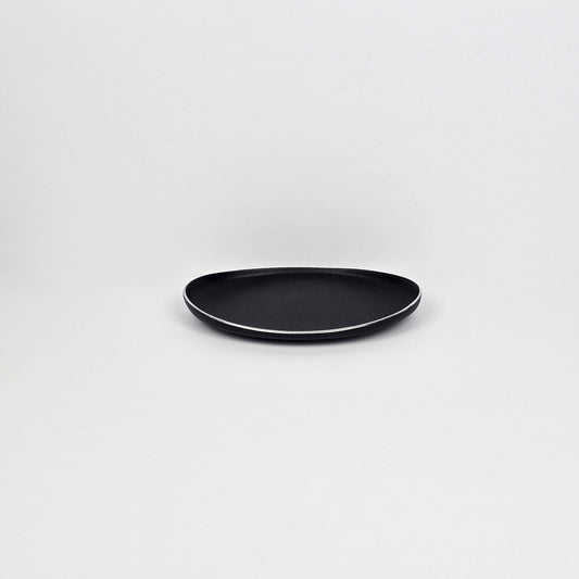 Decorative Oval Plate – Sweet & Dessert Plate or Jewelry & Candle Plate - black - front